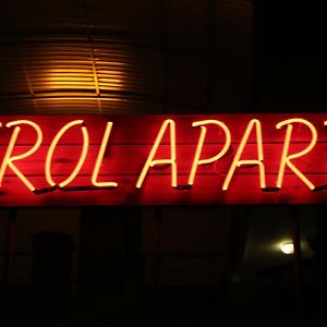 Erol Apart